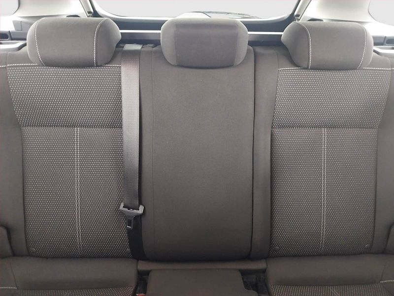Opel Astra (2011) 1.7 CDTI, po STK, jezdí dobře - fotka 10 z 20