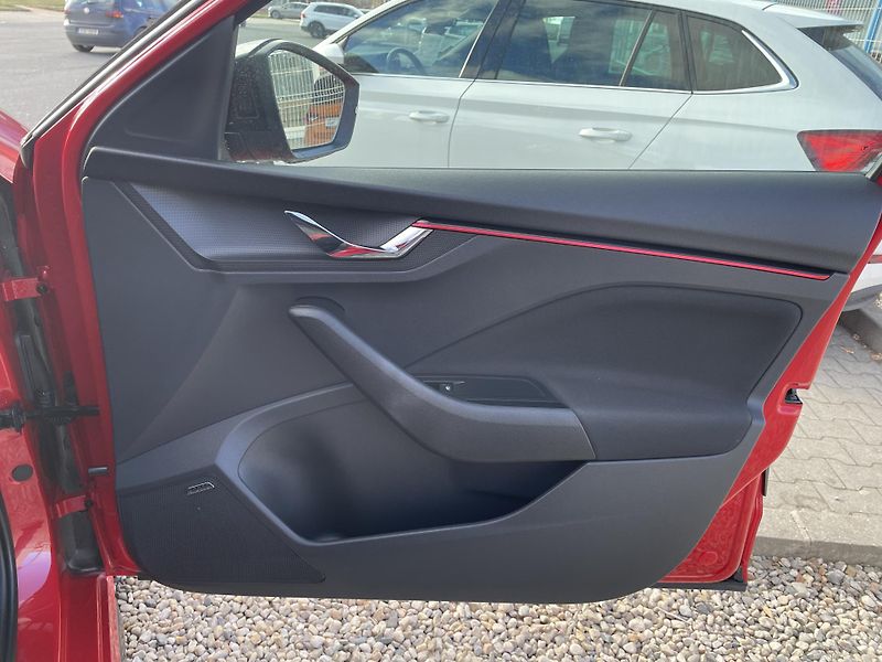 Škoda Kamiq 1,5 TSi/110kW DSG- Monte Carlo - fotka 59 z 81