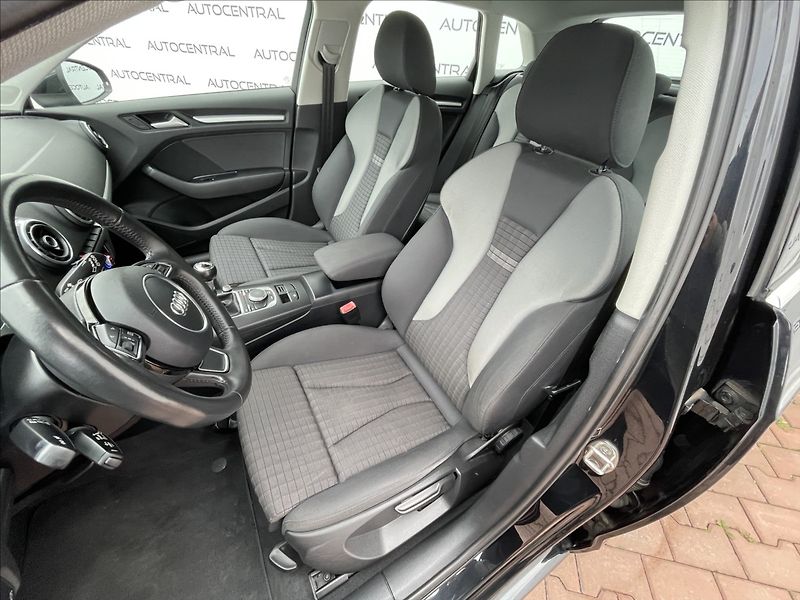 Audi A3 1,4 TFSI  S-line 90kw, Navi , - fotka 11 z 24