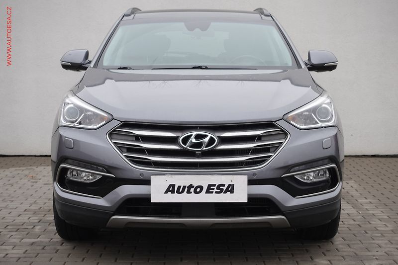 Hyundai Santa Fe (2016) 2.2CRDi 4x4, ČR, Premium, AT - fotka 2 z 26