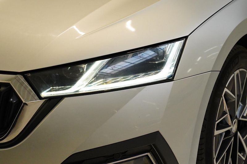 Škoda Octavia - fotka 9 z 29