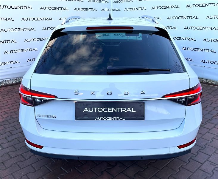 Škoda Superb 2,0 TDi,147kW,STYLE,DSG - fotka 5 z 28