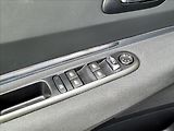 Peugeot 3008 1,6 b-HDi NAVi*SERV.KNÍŽKA* - náhled 40