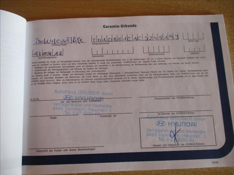 Hyundai i30 1,4 i 16v, klima, serviska, - fotka 32 z 38