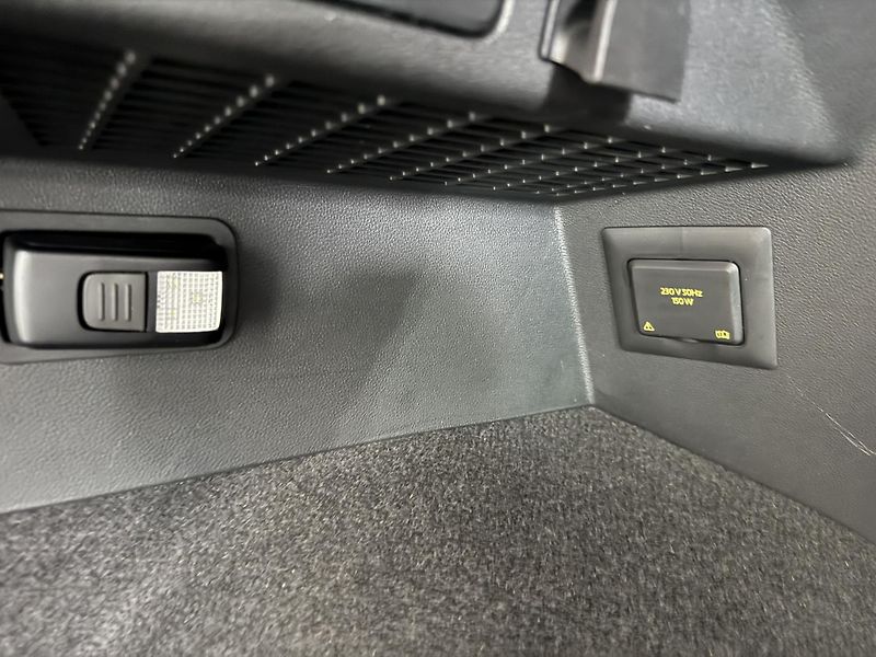 Volkswagen Tiguan (2023) 2,0TDi DSG REZERVACE - fotka 25 z 38
