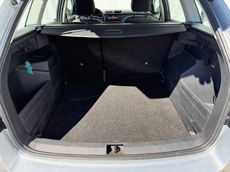 Škoda Fabia (2019) 1.0 TSI 70 kW Ambition - fotka 19 z 20