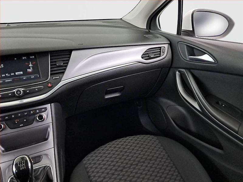 Opel Astra (2016) 1.6 CDTI, Serv.kniha, Tempomat - fotka 8 z 16