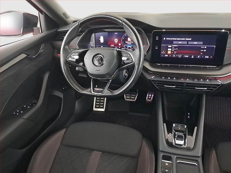 Škoda Octavia (2021) RS 2.0 TDI - fotka 7 z 27