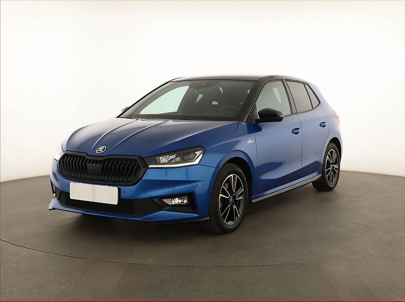 Škoda Fabia (2025) 1.0 TSI, MONTE CARLO, KEYLESS - fotka 2 z 20