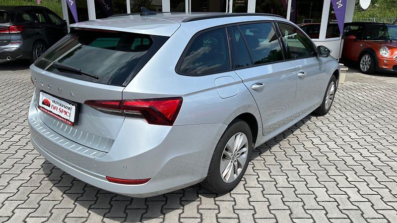 Škoda Octavia 2.0TDI 85kW DSG - ČR - fotka 8 z 27