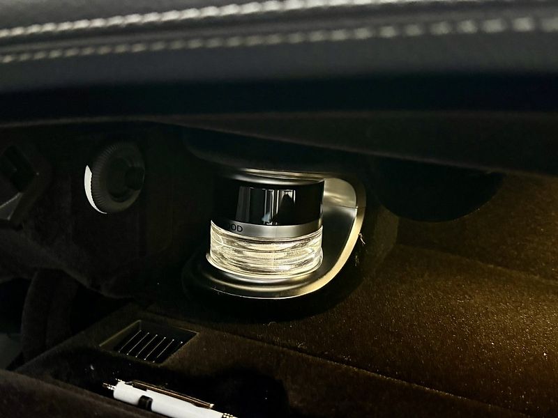 Mercedes-Benz Třídy S (2015) 500 4MATIC kupé - fotka 43 z 51