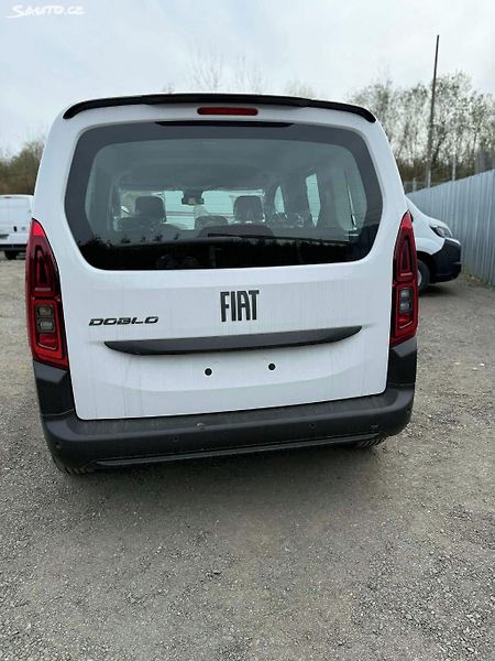 Fiat Dobló Panorama - fotka 6 z 9
