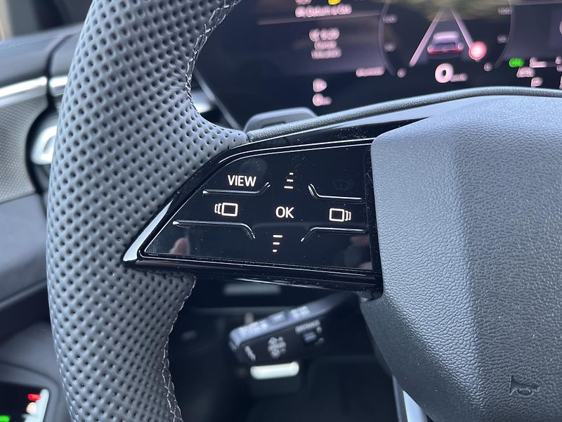 Audi A5 (2025) Avant TDI quattro 150kW STR - fotka 14 z 29