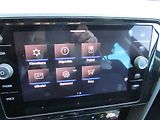 Volkswagen Passat Business Premium 2.0 TDI 110 k - náhled 21