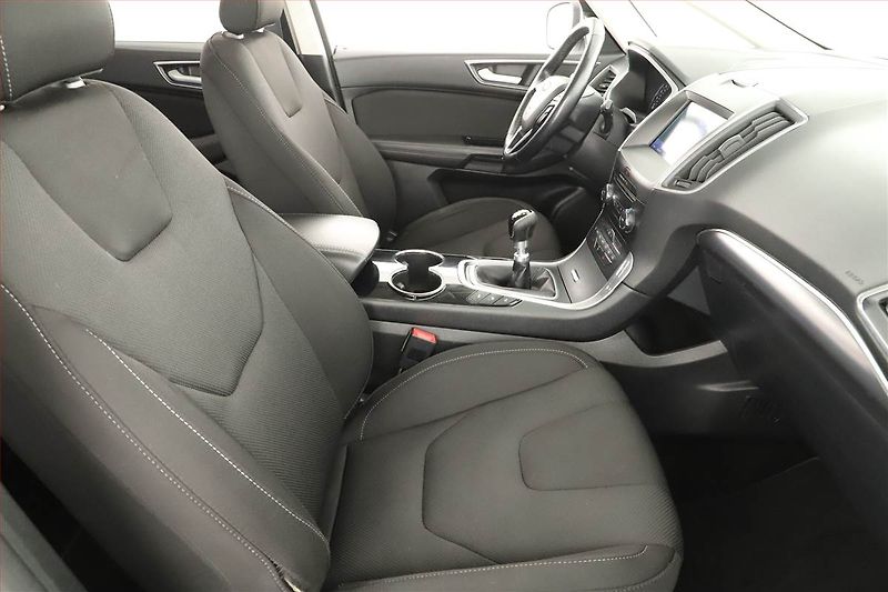 Ford S-MAX (2019) 2.0 EcoBlue, Serv.kniha, Navi - fotka 7 z 20