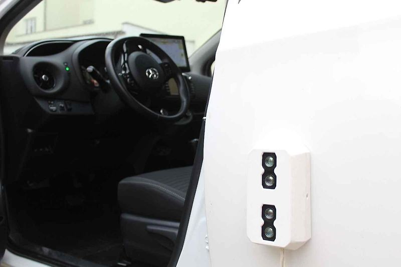 To je ono - auto, které bude v Jihlavě monitorovat nejen modré zóny.