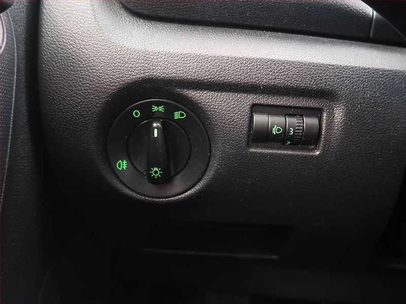 Škoda Fabia (2013) 1.2 TSI - fotka 14 z 15