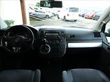 Volkswagen Multivan 2,0 TDi DSG 4x4,závěs,HIGHLINE - náhled 30
