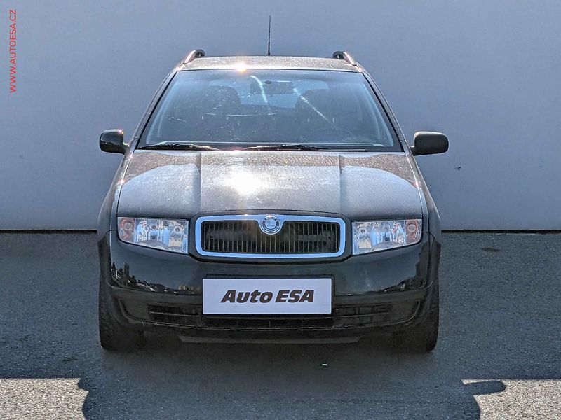 Škoda Fabia (2003) 1.4 16V, AC - fotka 2 z 12