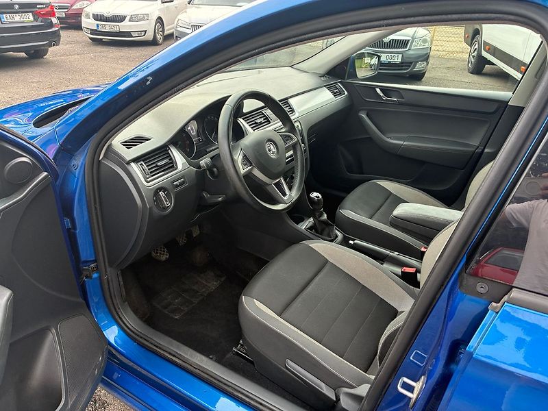Škoda Rapid 1.2 TSi 81 kW Spaceback ČR - fotka 7 z 21