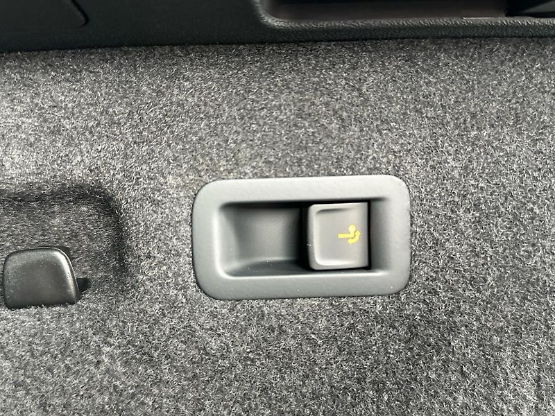 Škoda Kodiaq (2025) 2,0 TDI 142 kW 7-stup. automat - fotka 21 z 24
