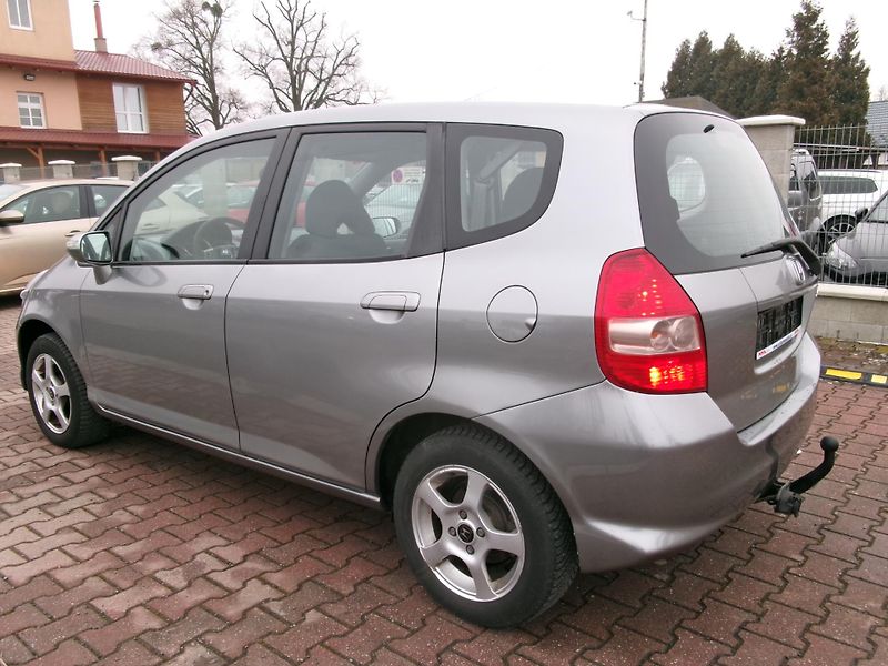 Honda Jazz (2005) 1,3i - ZADÁNO - fotka 5 z 27