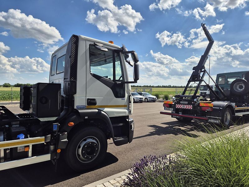Iveco Eurocargo 140E25 KONTEJNER TAŽNÁ VERZE - fotka 12 z 20