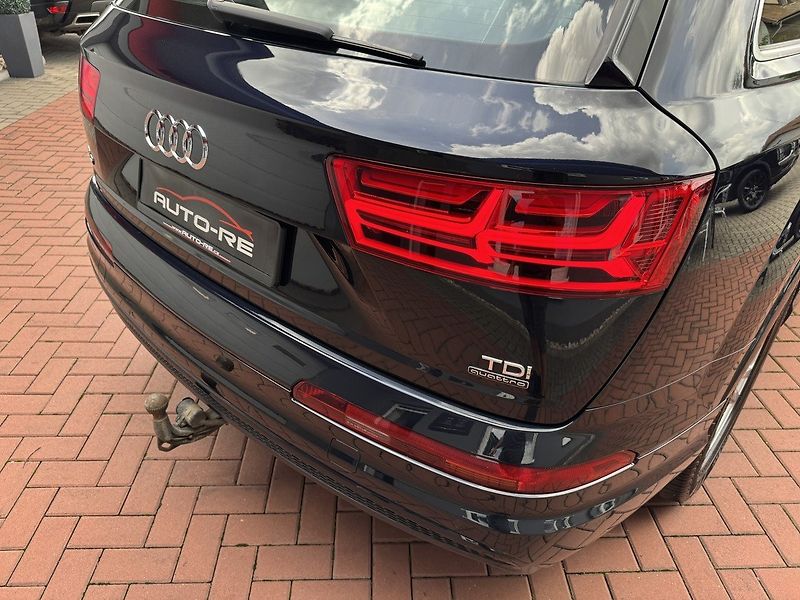 Audi Q7 (2016) 3.0TDi S-Line LED Bose Vzduch - fotka 40 z 50