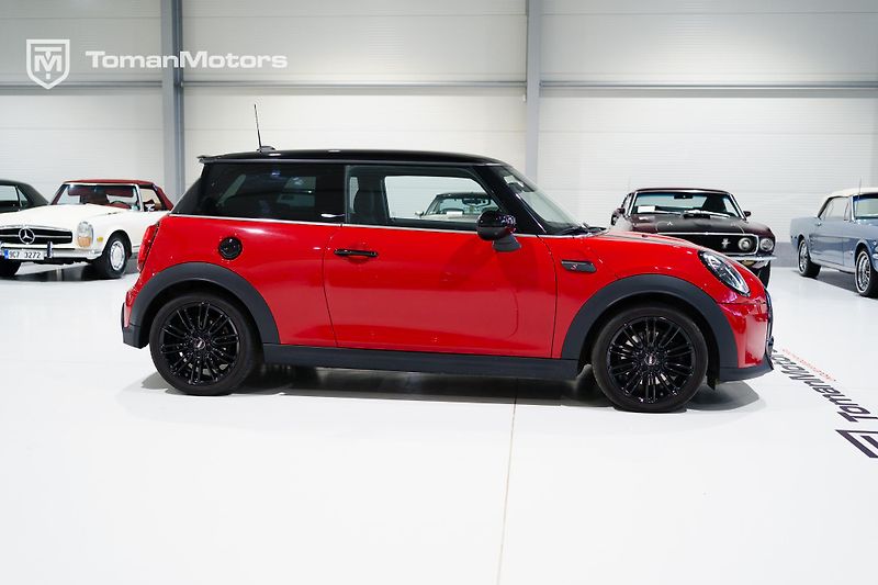 Mini Cooper S (2022) 2.0L T Aut. - fotka 4 z 19