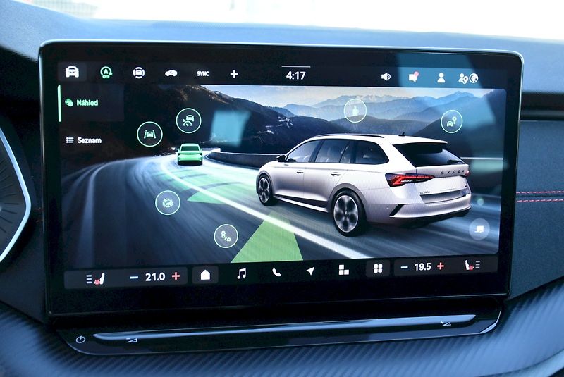 Škoda Octavia (2024) RS 2.0 TSI 195kW DSG - fotka 21 z 35