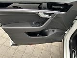 Volkswagen Touareg 3.0 TDi 4x4 R-Line - náhled 6