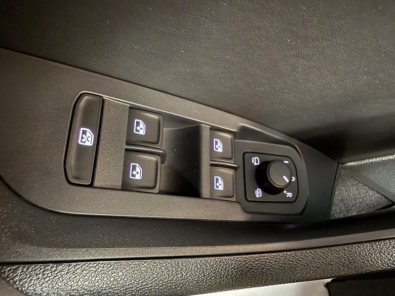 Škoda Kodiaq 2.0 TSI 140 kW Style 4x4 DSG - fotka 15 z 21