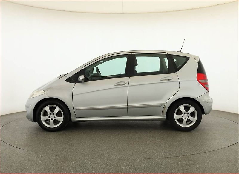 Mercedes-Benz Třídy A (2006) A 150 , nová STK, zamluveno - fotka 3 z 15