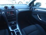Ford Mondeo (2014) 2.0 TDCi, Tempomat - náhled 8