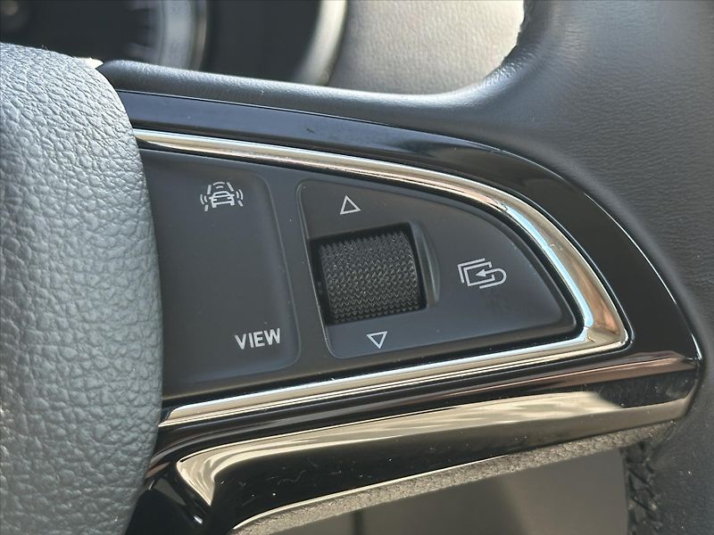 Škoda Octavia 1.6 TDI CZ Style+ LED Navi - fotka 22 z 36