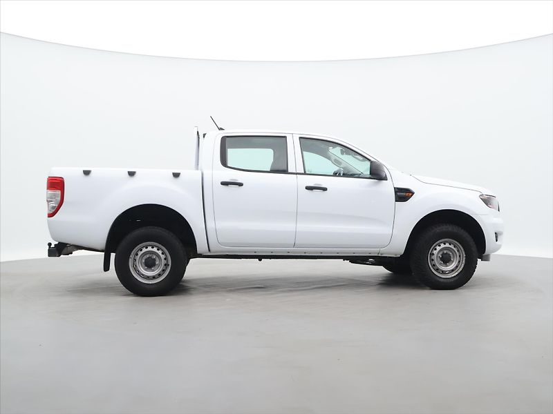 Ford Ranger 2,0 TDCI 4x4 Panther DPH Tažné - fotka 8 z 26