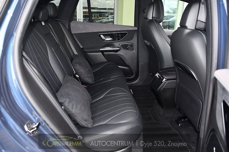 Mercedes-Benz EQE 500 4-MATIC AMG ZÁRUKA - fotka 19 z 56