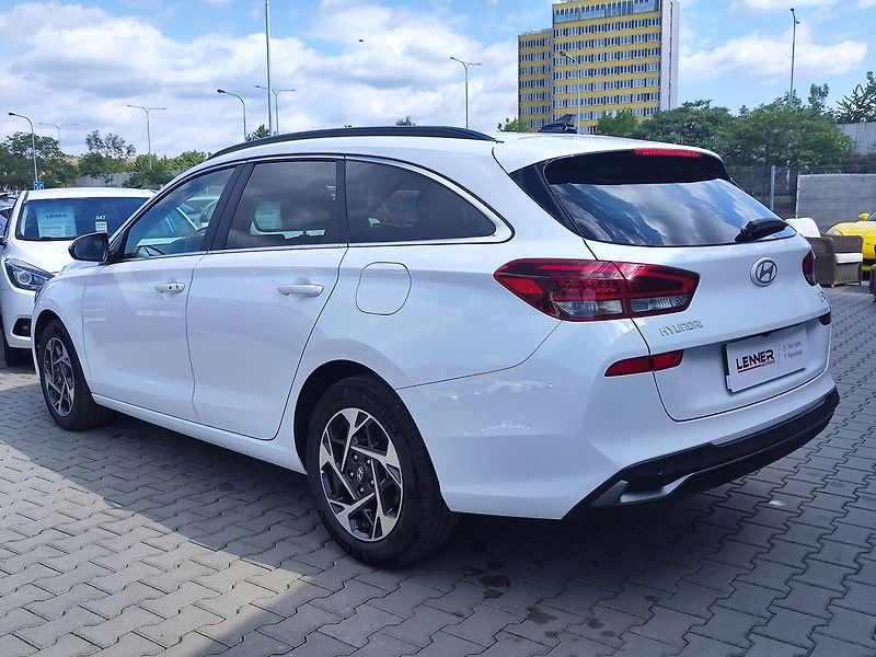 Hyundai i30 1.5 T-GDI/103kW Style - fotka 7 z 34