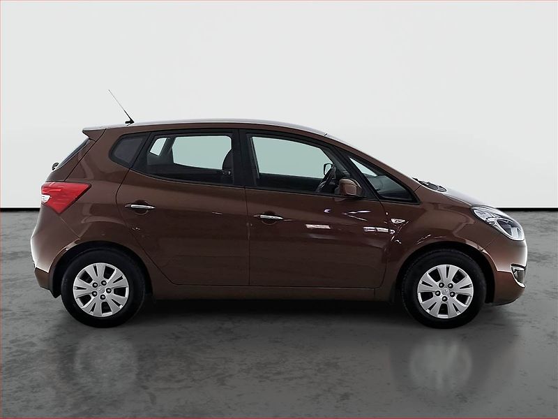 Hyundai ix20 (2013) 1.4 CVVT - fotka 6 z 15