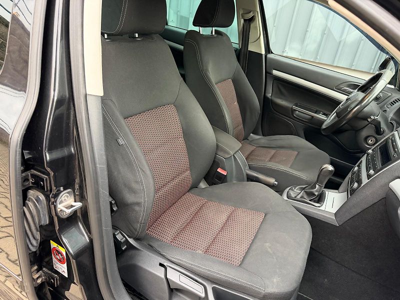 Škoda Octavia 1,6 TDi 77 kW / servis  - fotka 19 z 34