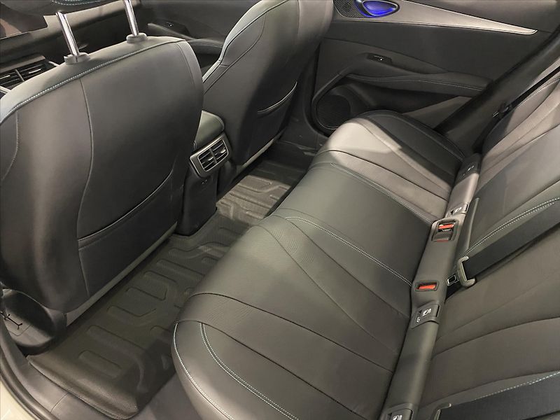 BYD Seal 6 (2025) 156 Kw Comfort Lite - fotka 8 z 12