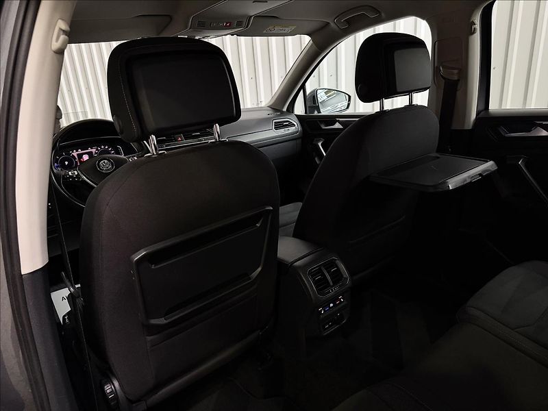 Volkswagen Tiguan Allspace 2.0TDI 140kW 4M R-LINE NEZ-TOP - fotka 33 z 49