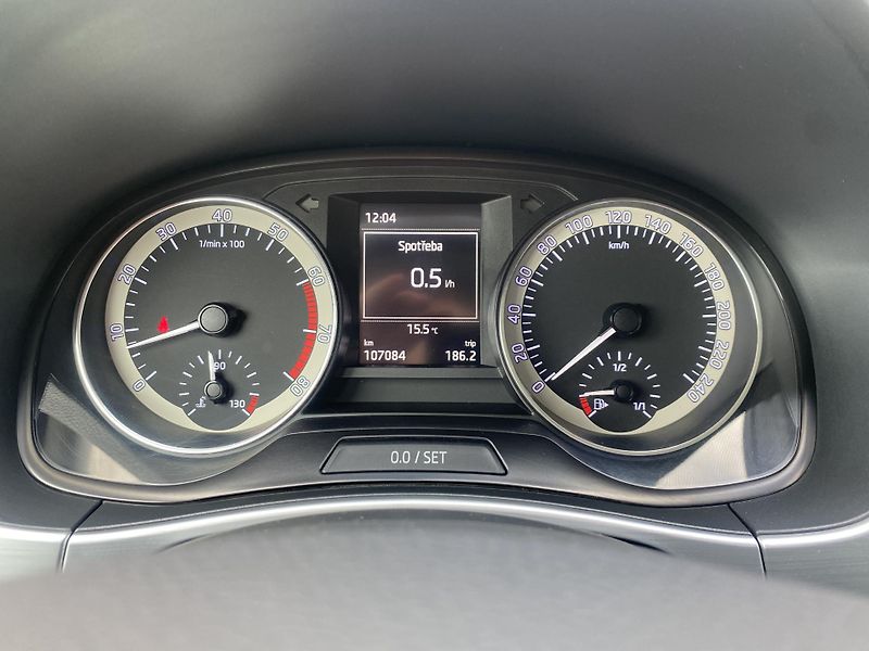 Škoda Fabia 1.2TSI 66kW-1xMAJ.-LED-EDITION - fotka 21 z 49