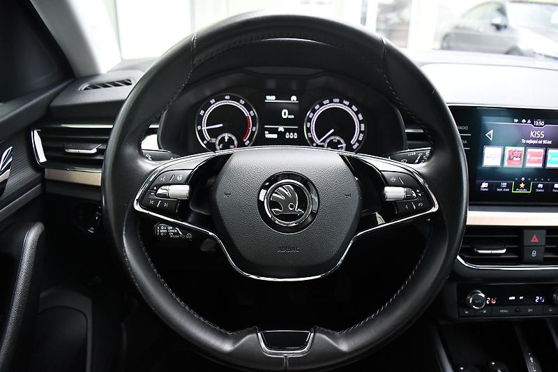 Škoda Scala 1.0TSi 81kW STYLE  - fotka 22 z 38