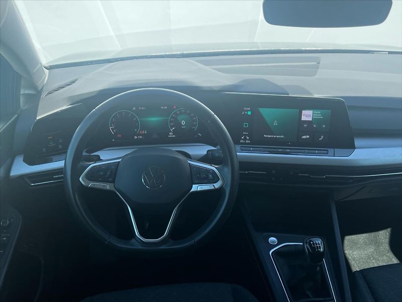 Volkswagen Golf Variant 1,5 TSi 110kW LIFE  8 REZERVAC - fotka 15 z 27