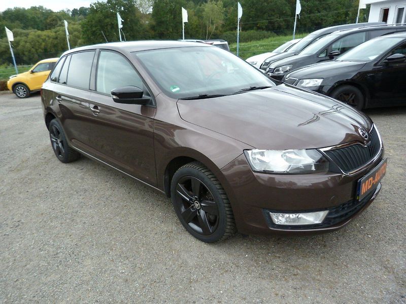 Škoda Rapid 1.2 tsi 81 kw - fotka 3 z 19