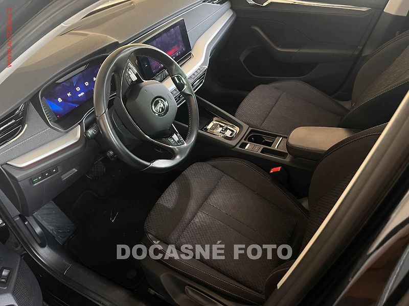 Škoda Octavia (2023) 1.5TSi, ČR, DSG - fotka 3 z 3
