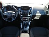 Ford Focus (2012) 1.6TDCi, ČR, Klima - náhled 8