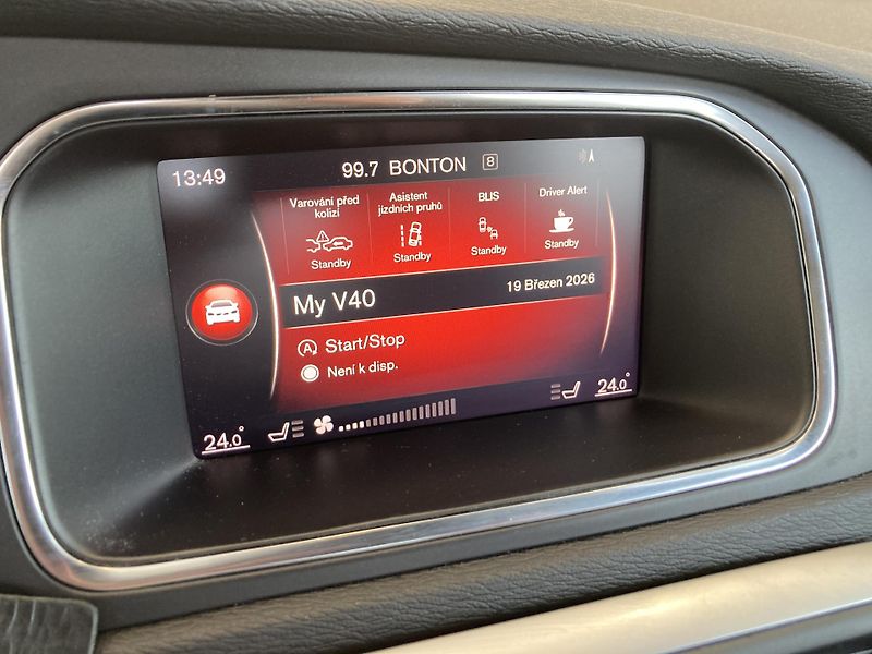 Volvo V40 CROSS COUNTRY T4  - REZERVACE - fotka 25 z 43