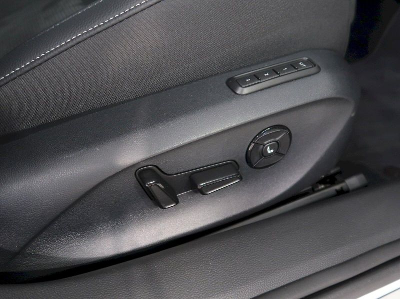 Škoda Superb (2026) SPORTLINE 2.0TDI 142KW 4x4 DSG - fotka 16 z 49